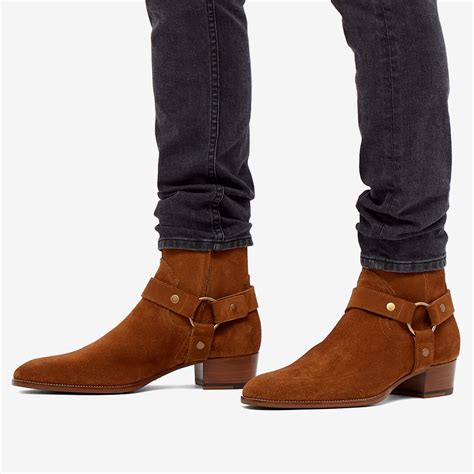 Sizing and fit for Saint Laurent Wyatt Harness boots in.